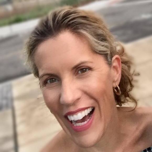 Meet your Posher, Christine - Picture 1 of 1